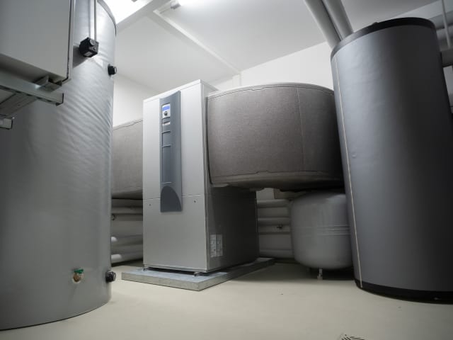 Indoor heating system installation