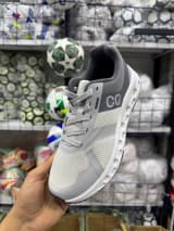 حذاء رياضي CQ 3