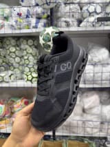 حذاء رياضي CQ 4