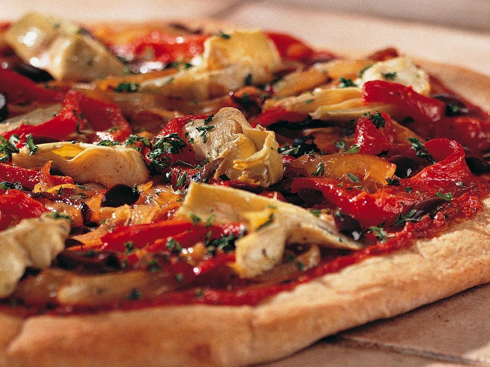 cheeseless pizza