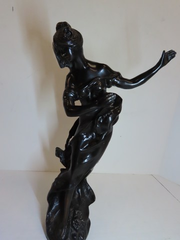 Bids, Bargains & Sunshine Auction