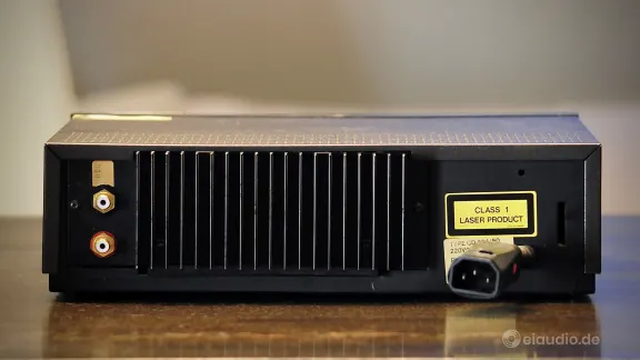 philips-cd-104_2.jpg