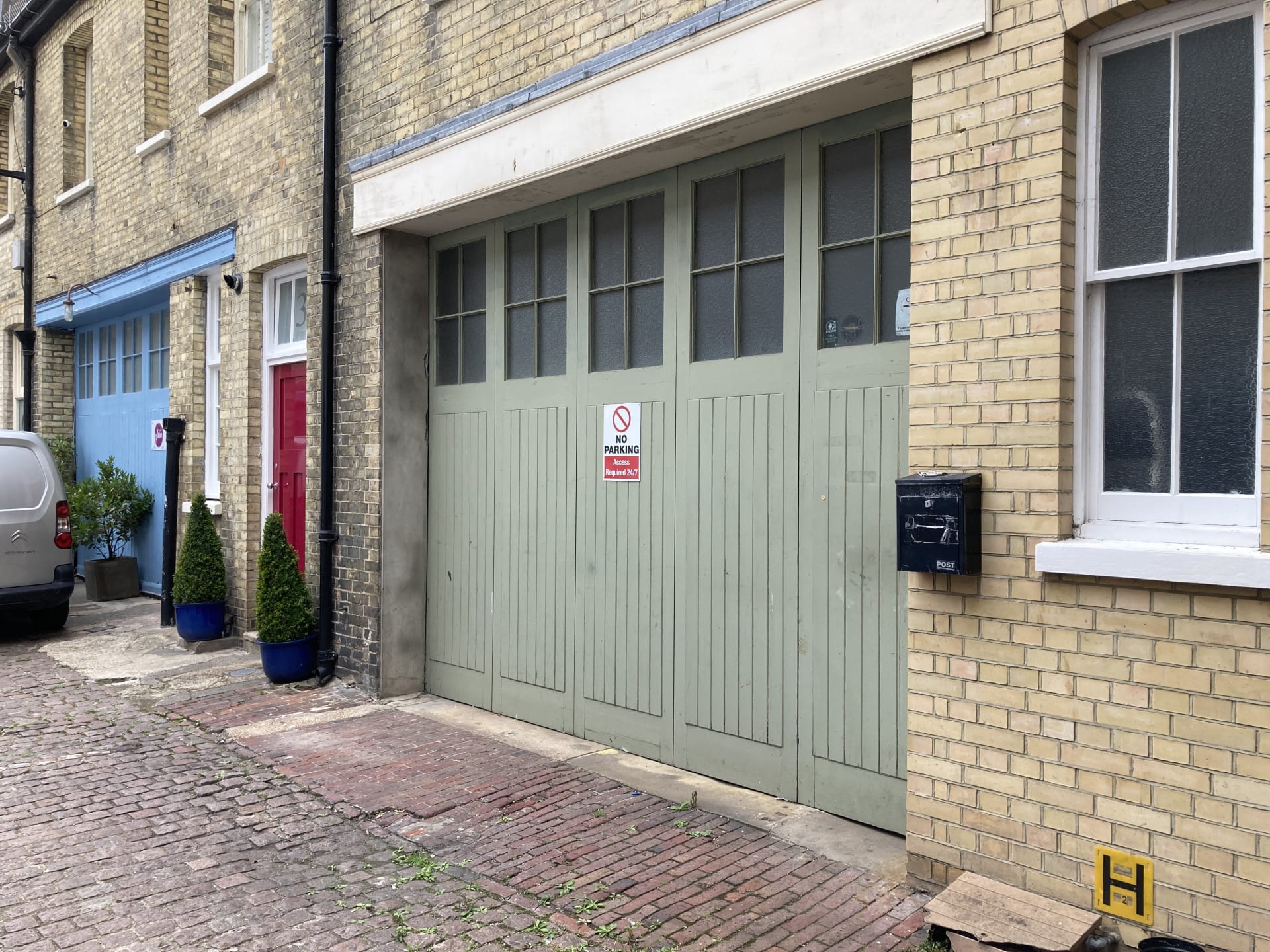 4 Kings Mews Hove image.