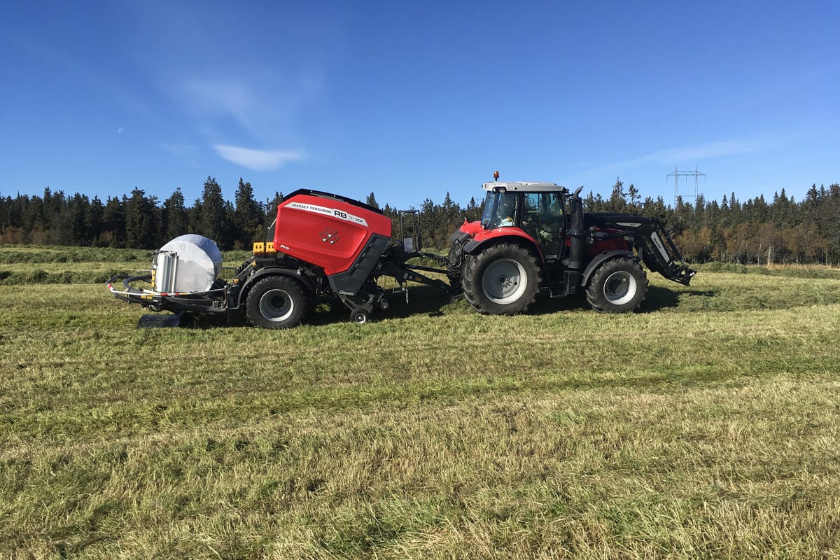 Stor tro på ny Massey Ferguson-presse