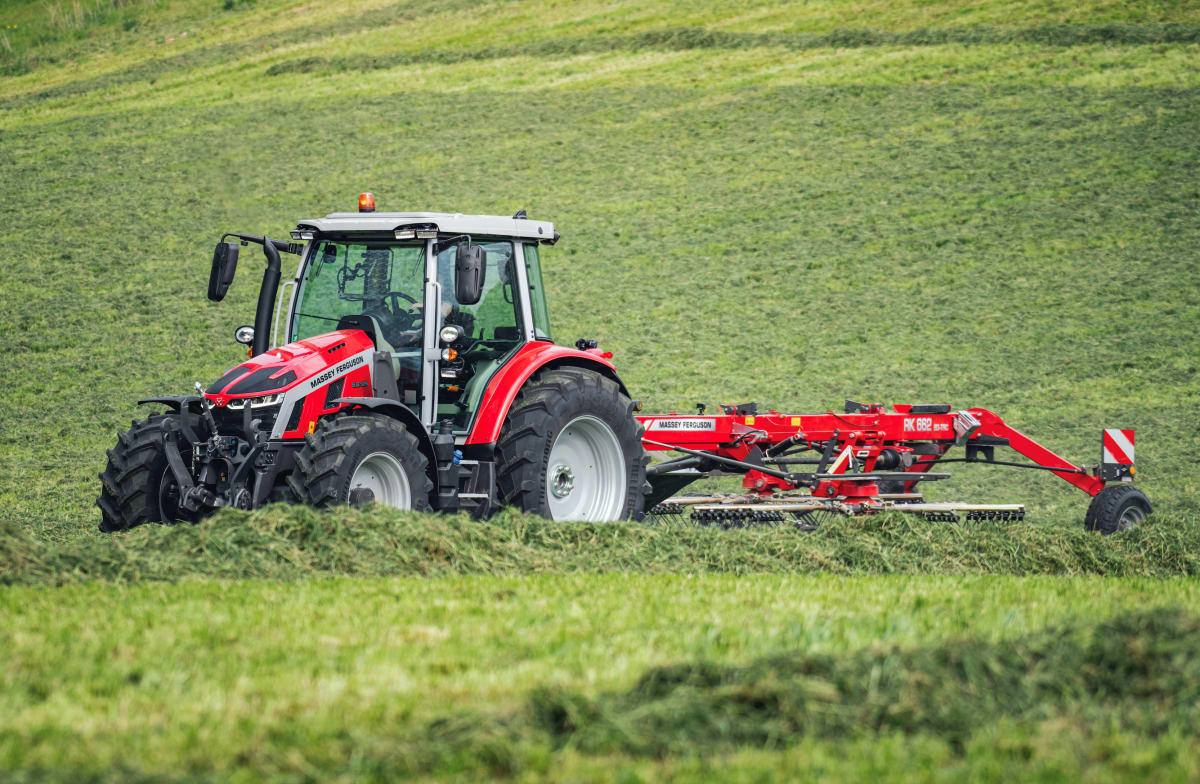 Kampanjerente på lagerførte traktorer og redskap fra Massey Ferguson