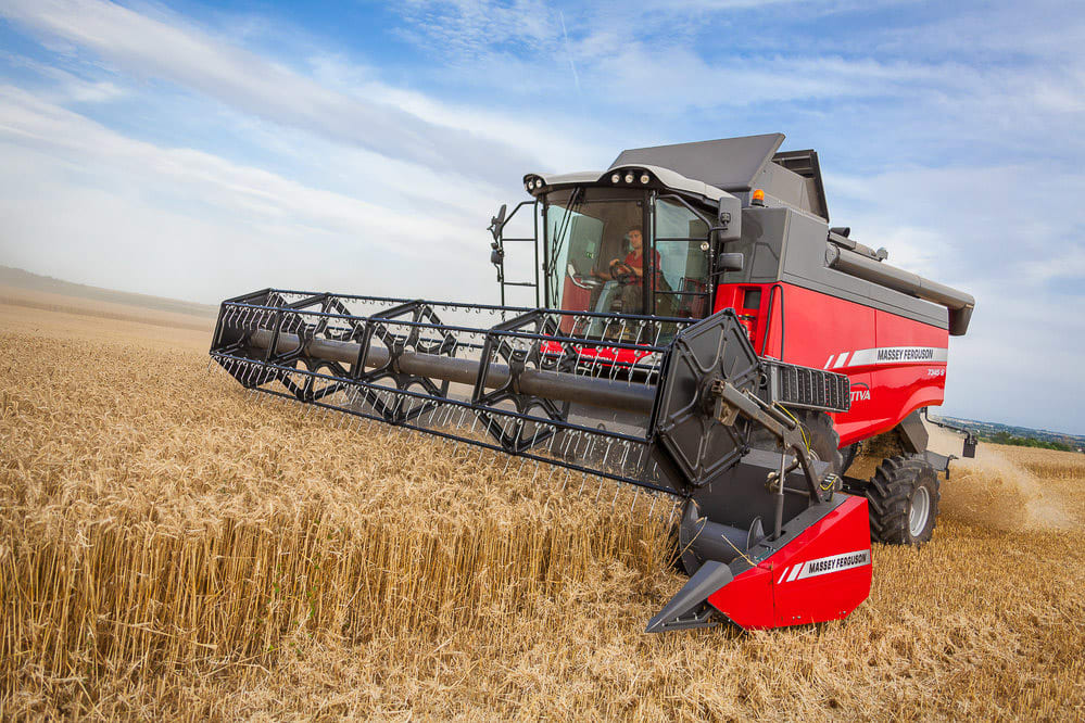Massey Ferguson Activa S skurtresker