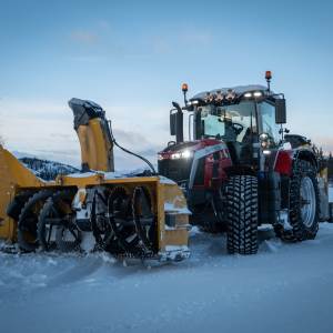 Massey Ferguson 8S - en partner for alle årstider