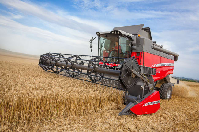 Massey Ferguson Activa S skurtresker