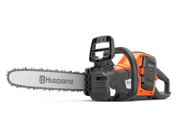 Husqvarna 230i motorsag med batteri og lader