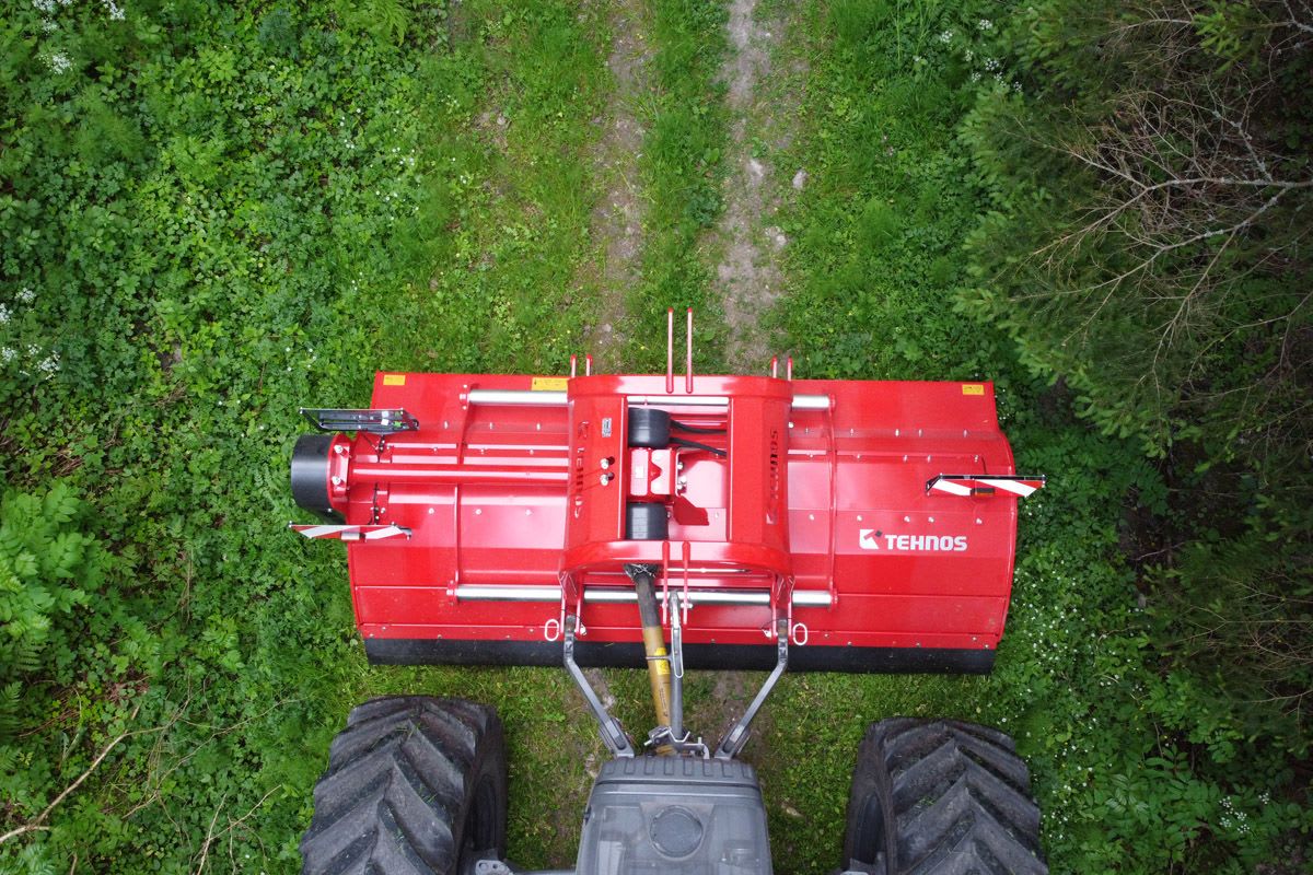 Beitepussere fra Tehnos hos Eiksenteret