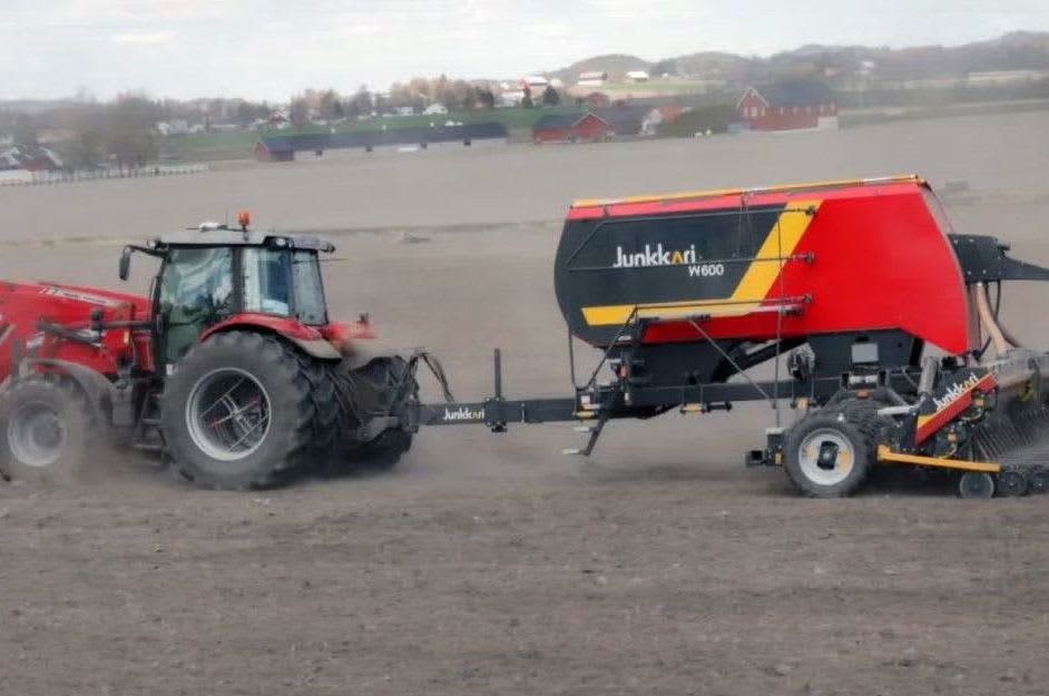 Vi tar en titt på flaggskipet Junkkari W-serie 