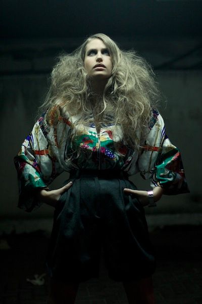 עיצוב שיער ואיפור להפקת אופנה