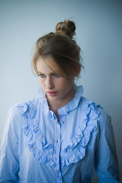 עיצוב שיער ואיפור להפקת אופנה