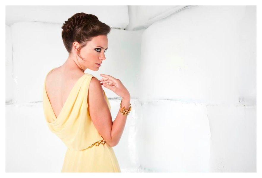 עיצוב שיער ואיפור להפקת אופנה