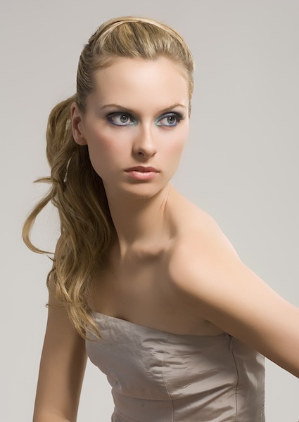 איפור לאירוע : עינב בר