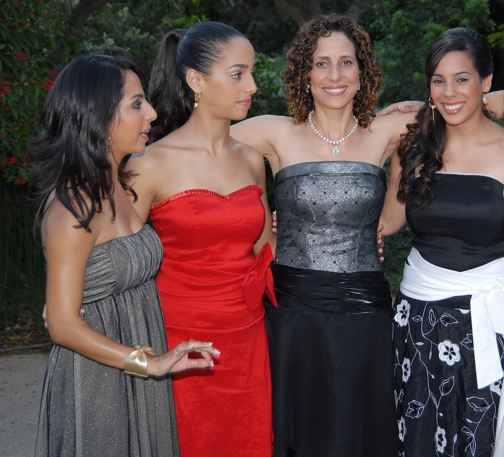 איפור לאמהות ומלוות | עינב בר