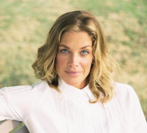 Marie Bäumer in der Natur Profilbild 