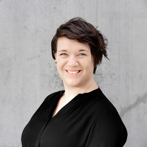 Bild zeigt Karin Weber, eine Redakteurin bei einfach ganz leben