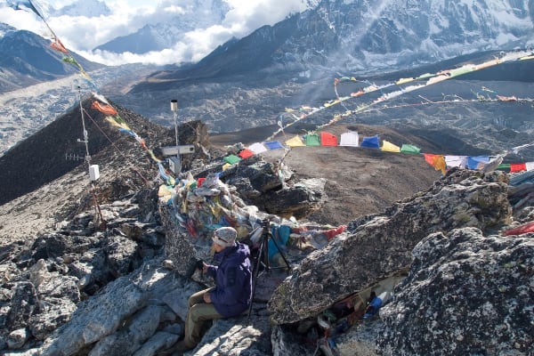 Kala Patthar vs Everest Base Camp: Which Is the Better View?