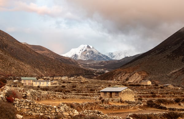 Island Peak Climbing Guide: Nepal's Classic First 6,000 m Summit