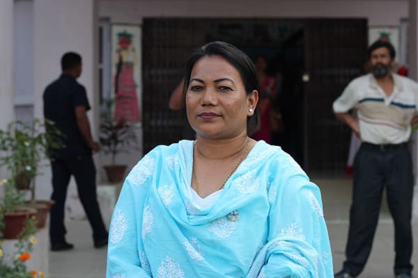 Guides and Porters in Nepal: Rules, Costs, and What They Actually Do