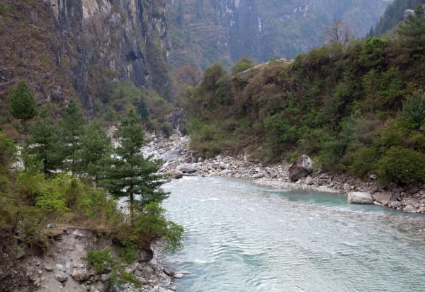 Floods Without Rain: Why Himalayan Rivers Surge From a Clear Sky, and How Trekkers Stay Safe