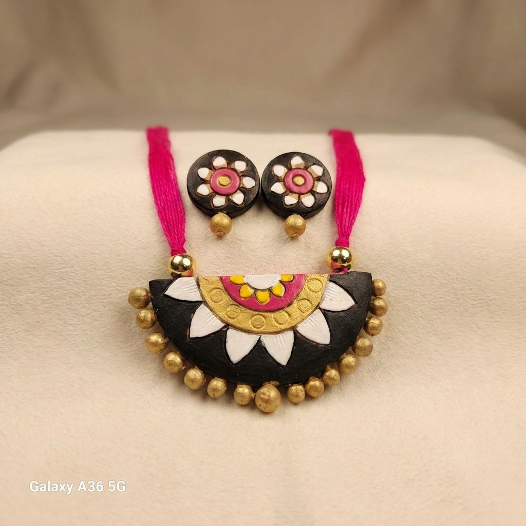 Traditional Black and Pink Terracotta Necklace Set