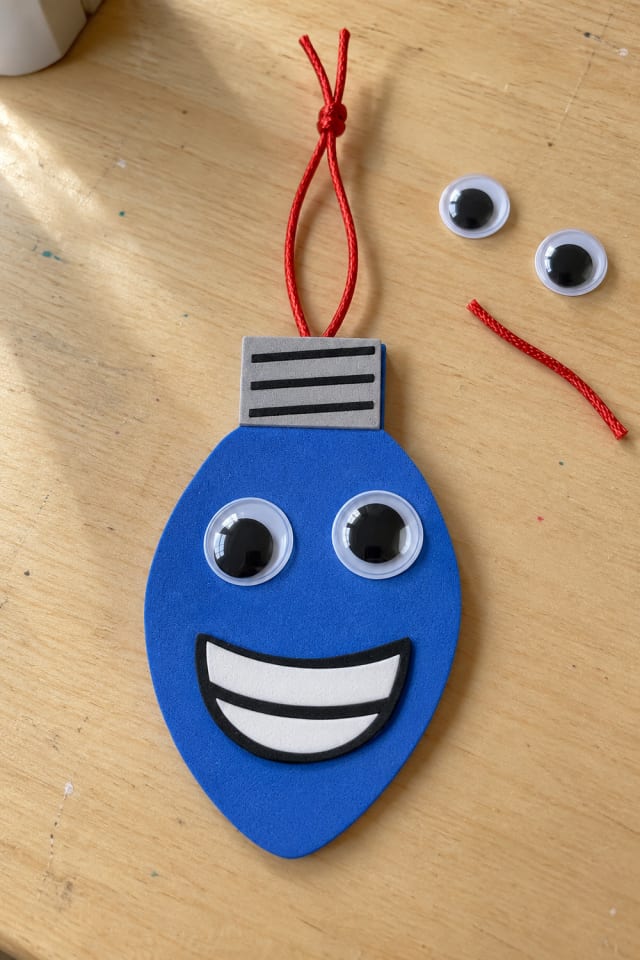 Googly Eye Lightbulb Ornament Kit for Colorful Foam Christmas Crafts maker-lifestyle pin