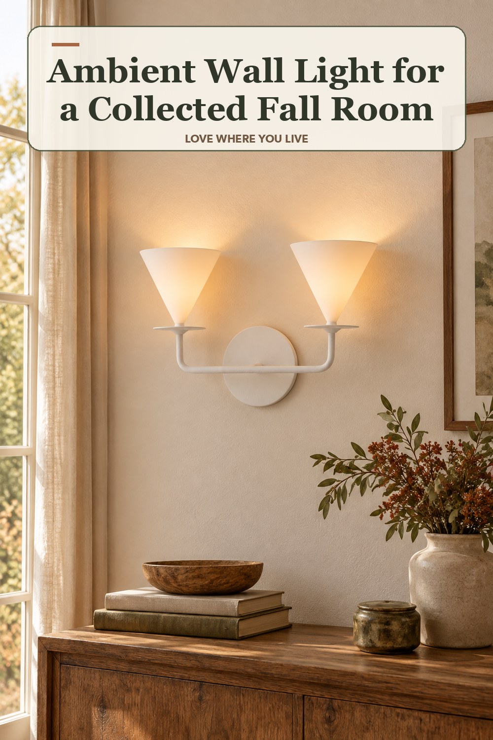 Lived-in fall room with a ambient wall light and the headline: Ambient Wall Light for a Collected Fall Room.