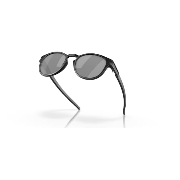 Oakley top latch dimensions