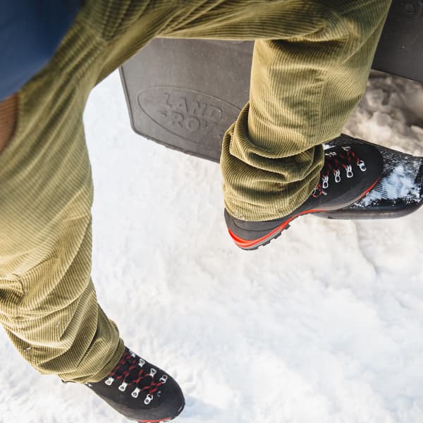 GARMONT PINNACLE GORE TEX BLACK Scarpa alpinismo