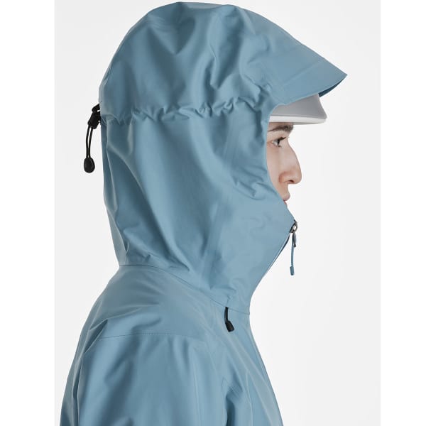 Arcteryx Mens GORE-TEX Beta LT Jacket Solace Blue