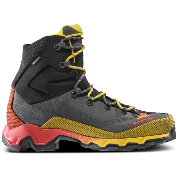 La sportiva nepal evo trek 2025