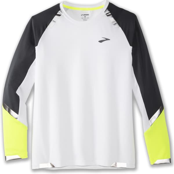 T shirt brooks best sale