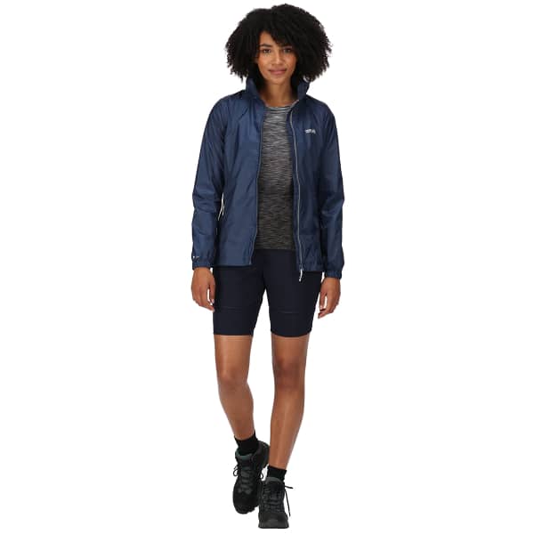 Regatta Veste Technique Compactable Corinne Iv Légère, Imperméable et Respirante avec Capuche Ajustable Jackets Waterproof Shell Femme