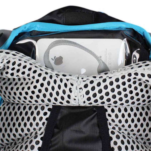 RAIDLIGHT ULTRA LEGEND 20L BLACK ELECTRIC BLUE 18 BLACK ELECTRIC BLUE Sac trail