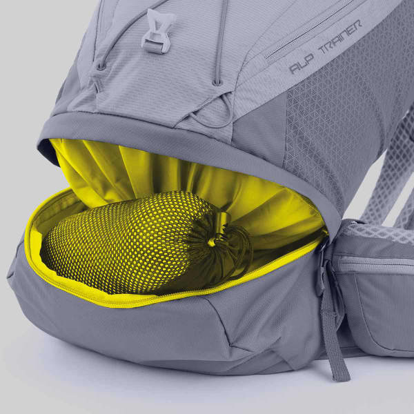 SALEWA-ALP TRAINER 30+3 WS BLACK - Hiking backpack SALEWA-ALP TRAINER 30+3 WS BLACK - Hiking backpack