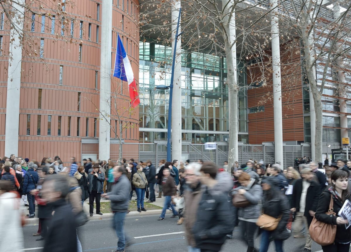 Menace de décapitation contre une enseignante : un père de famille lourdement condamné