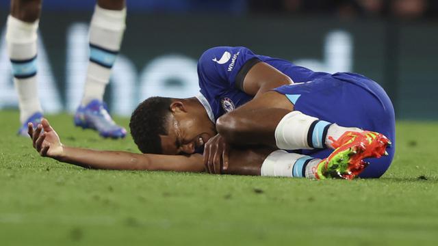 Info Main Bola Liga Inggris: Kerugian Besar bagi Chelsea, Wesley Fofana Absen Cukup Lama