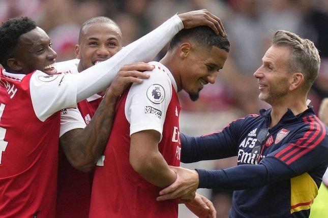 Infomainbola Solid di Arsenal, William Saliba Diyakini Bisa Tiru Legenda Chelsea John Terry