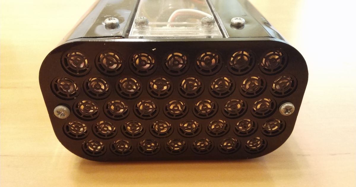 まっすぐ音が届く指向性スピーカー by dono | elchika まっすぐ音が届く指向性スピーカー by dono | elchika