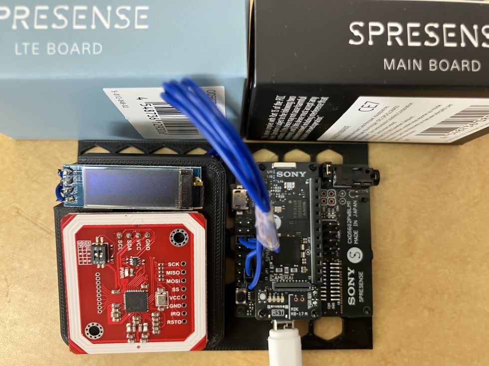 NFCタグとLTEモジュールを使った外出先見守りシステム