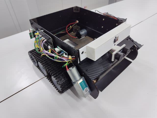 落ち葉拾いロボット