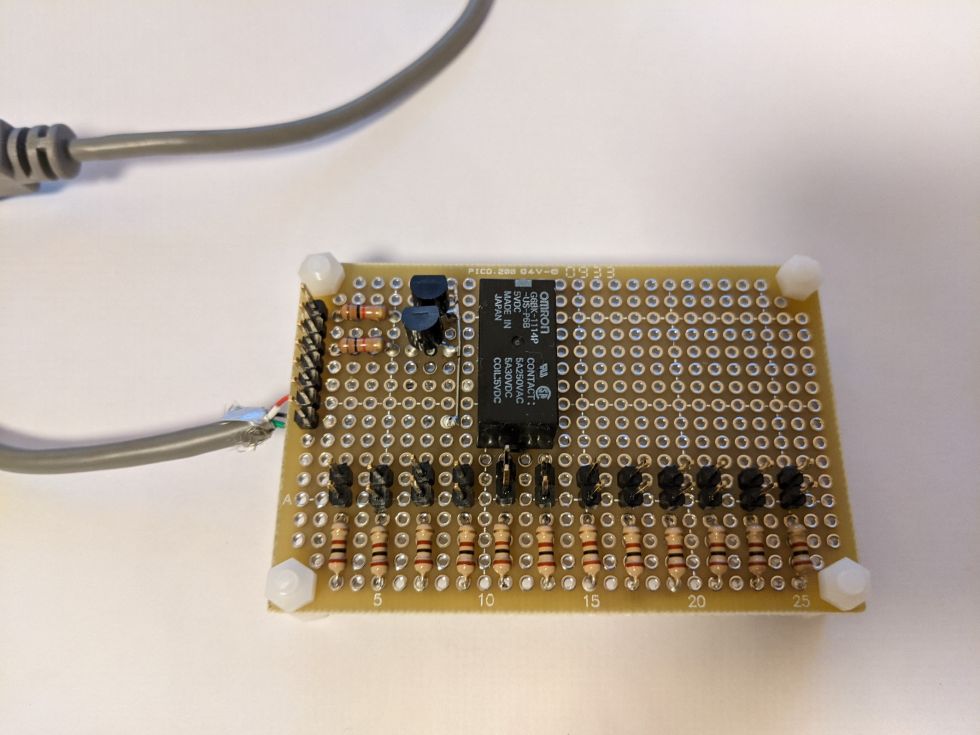 家庭菜園プランターIoT補光用LED制御装置（エルチカ）