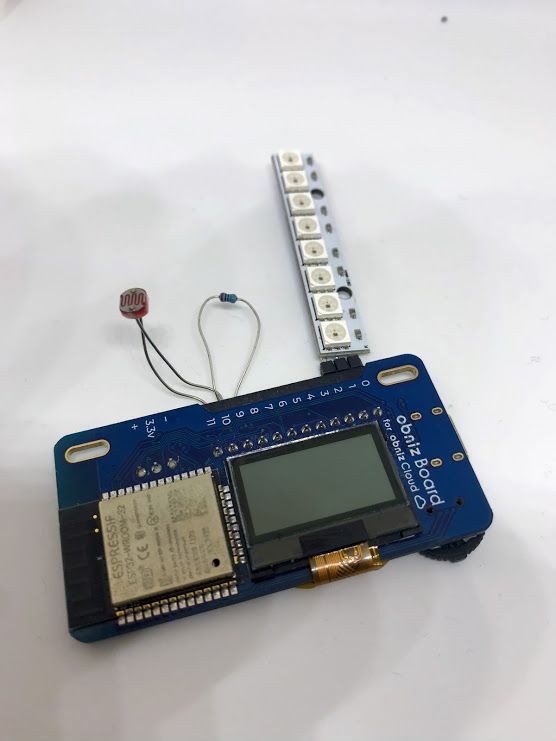 ウェブ会議で画面映りを良くするLEDライトをobnizで自作する