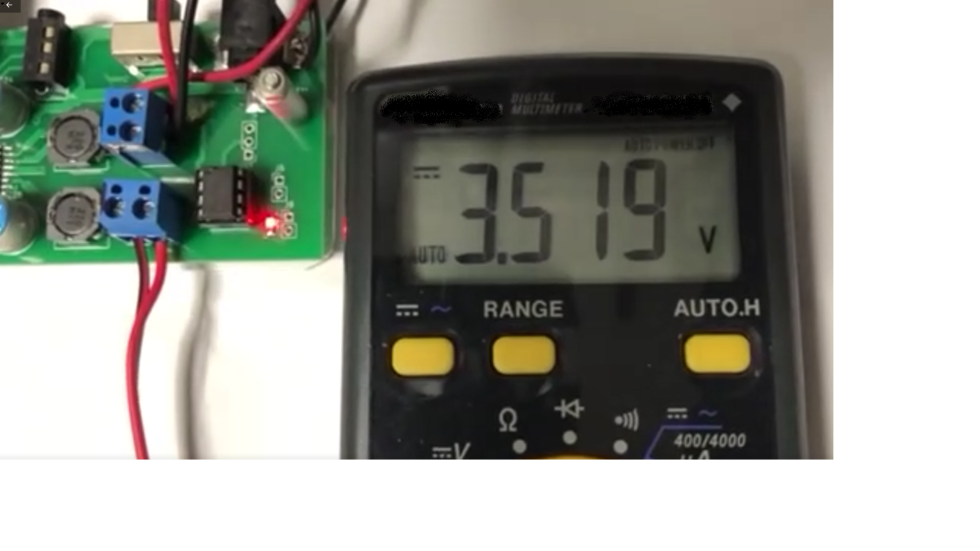 2部品（PICとLED)だけで作るリチウム電池の電圧表示回路