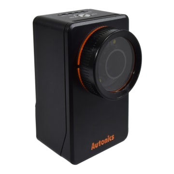 VISION SENSOR MONOCROMATIC 752X480 PIXEL, LIGH SOURCE WHITE COLOR, FOCAL LENGTH 8MM, ETHERNET COMMUNICATIONS, 24 VDC POWER SUPPLY.
