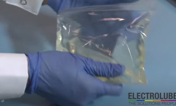 How to mix Polyurethane Resin Packs featured image