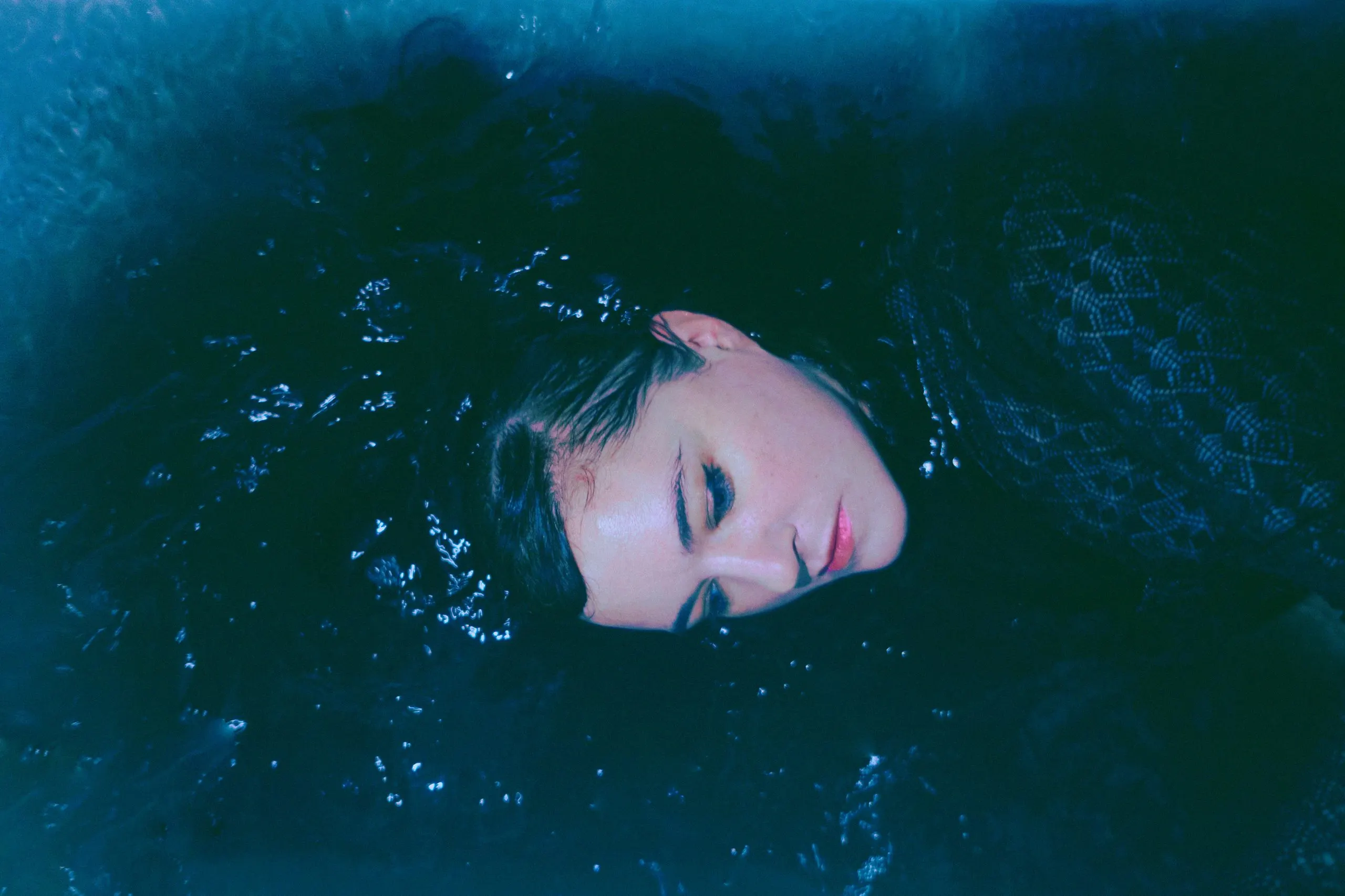 Julianna Barwick’s Celestial Hymns Provide a Sanctuary