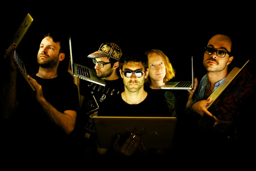 Mostly Robot: five musicians, one sound